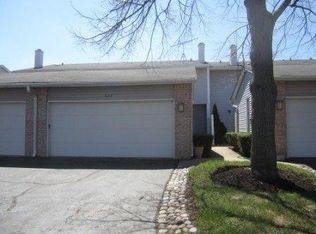 627 Pheasant Ln, Deerfield, IL 60015