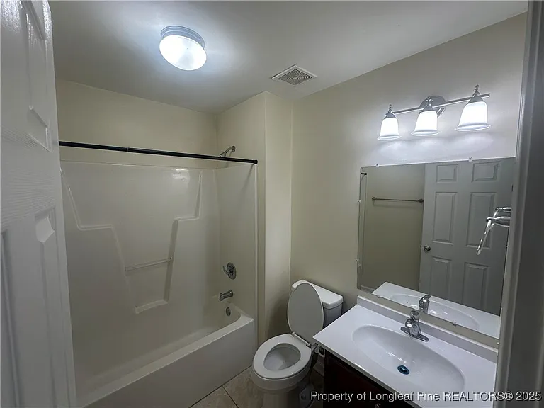 5724 Crepe Myrtle Dr — Photo 8