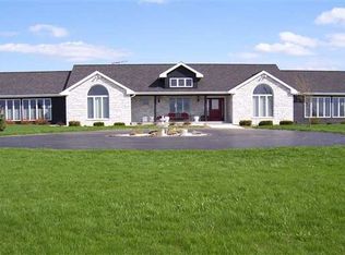 649 County Rd O, Mineral Point, WI 53565