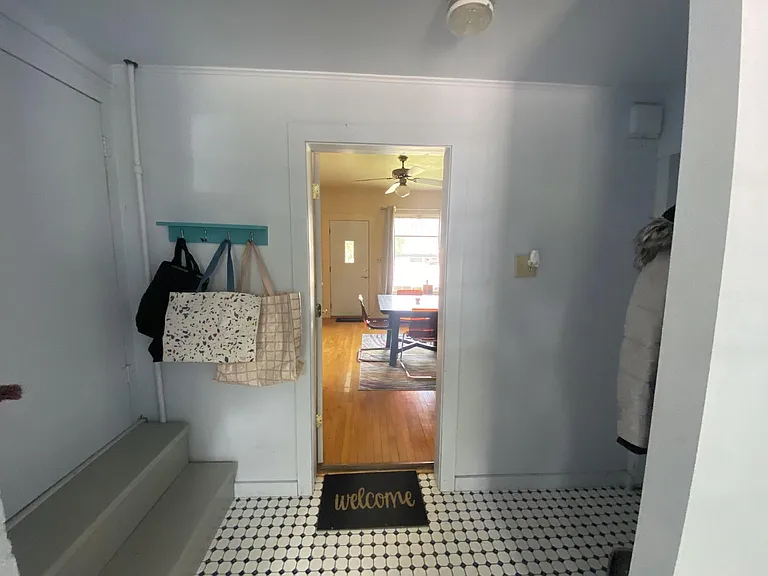 909 Barland St — Photo 15