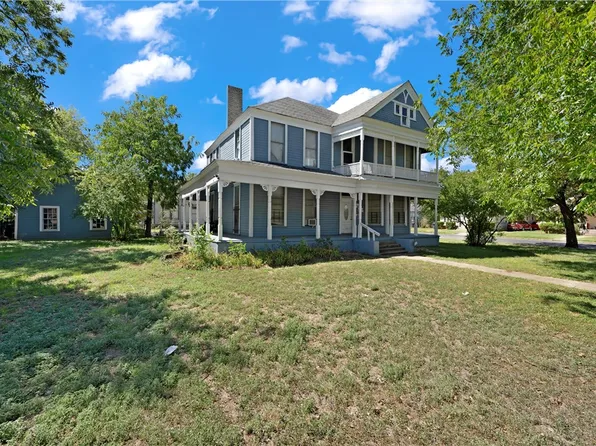 2624 N 17th St, Waco, TX 76708
