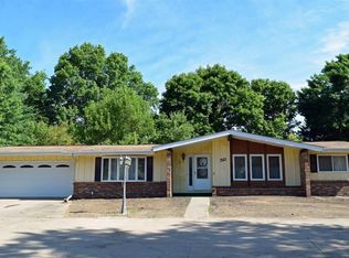 511 E Madison Ave, Fairfield, IA 52556