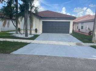Silver Lakes Phase Iii, Hollywood, FL 33029
