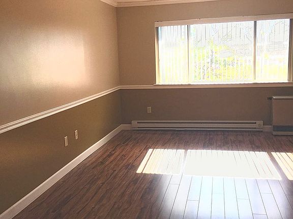 5th image of 92 Quarry Hill Rd APT 2