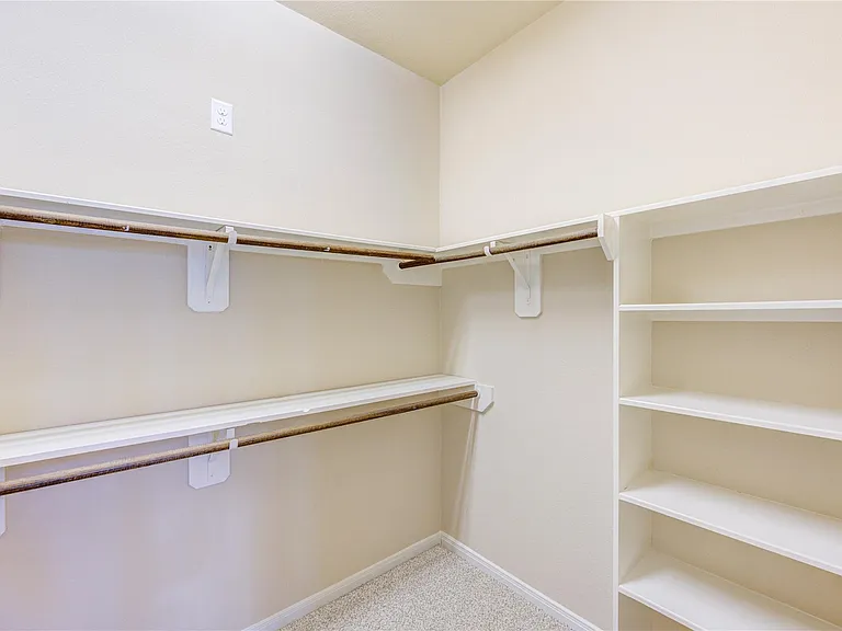 19306 Boulder Bay Ln — Photo 29