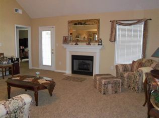 2324 W Park Dr, Paducah, KY 42001