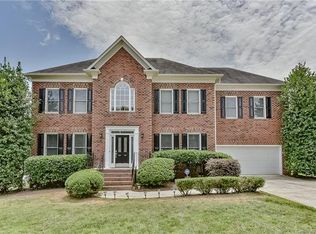6942 Curlee Ct, Charlotte, NC 28277