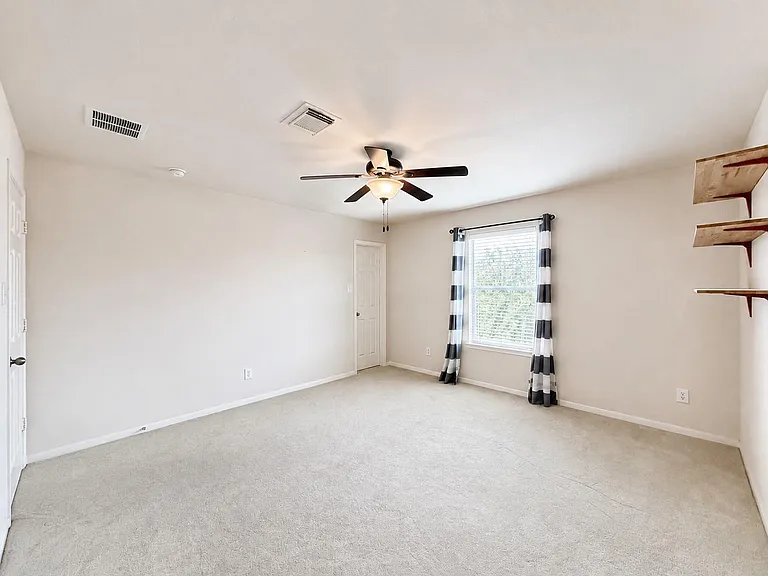 19315 Summer Island Way — Photo 17