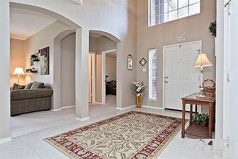 4th image of 2901 Cypress Point Dr