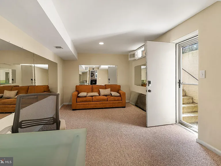 2505 Falling Brook Ter — Photo 17