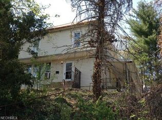 164 E Main St, New Concord, OH 43762