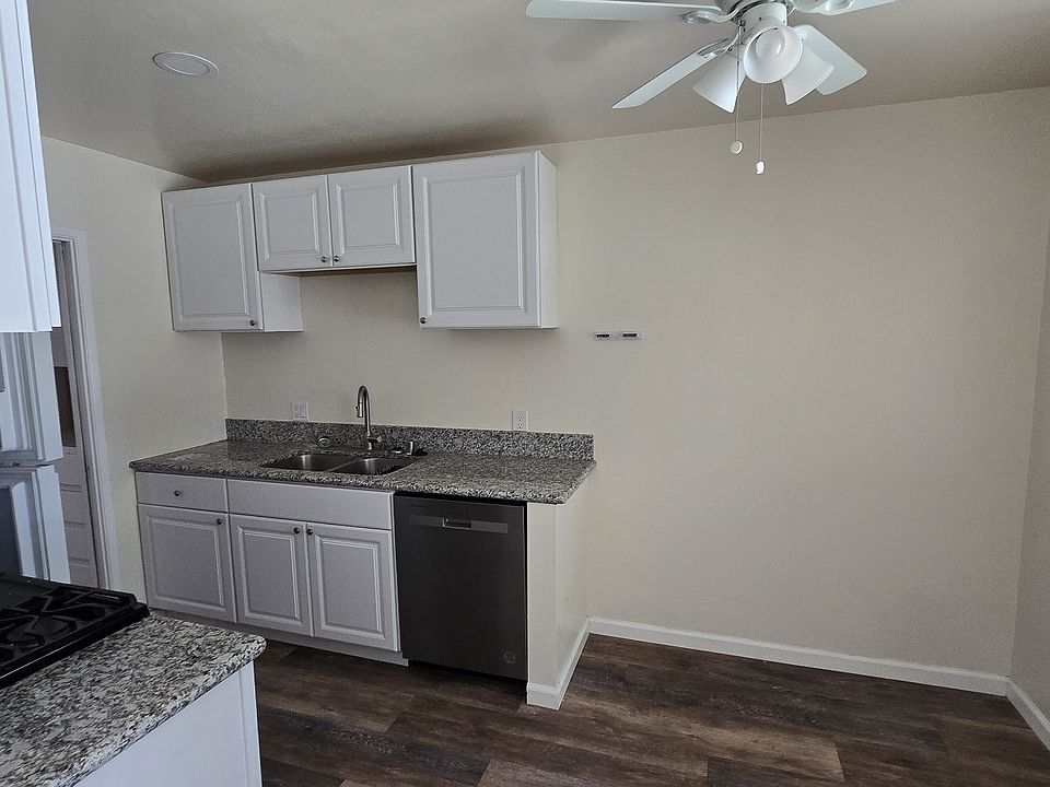 1st image of 220 S Anza St APT G