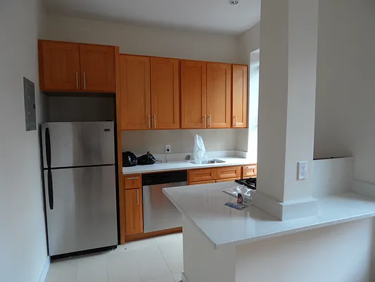 Rented by Bohemia Realty Group | media 34