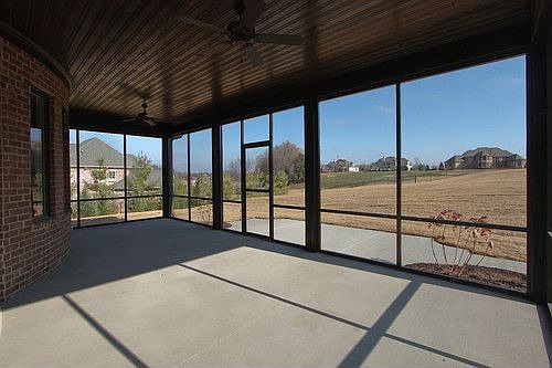 4th image of 64 Governors Way