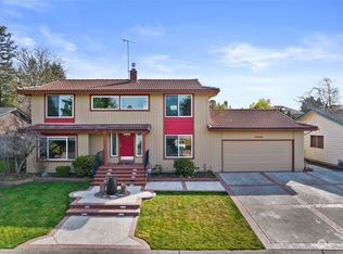 17008 159th Pl SE, Renton, WA 98058