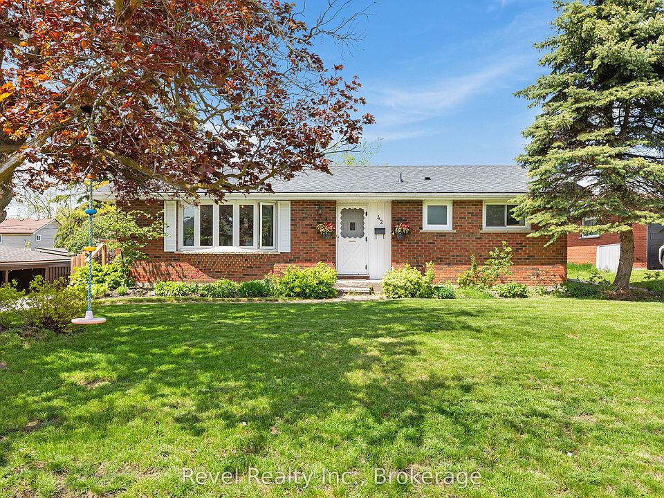 1st image of 42 Kawartha Dr