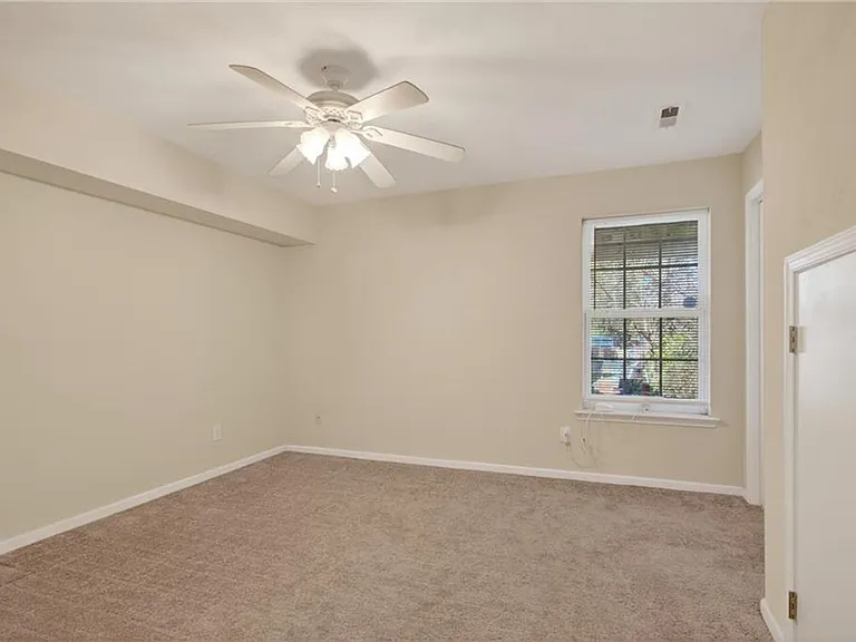 8125 Redmon Rd #B — Photo 3