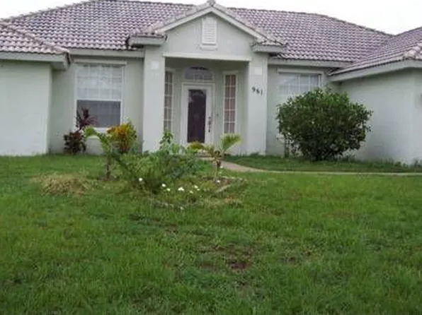 961 SW Dalton Ave, Port Saint Lucie, FL 34953