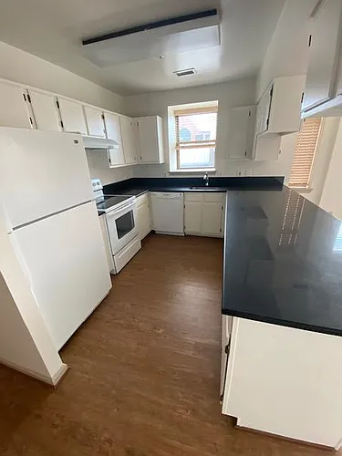 1251 Banks Aly NW Photo 1