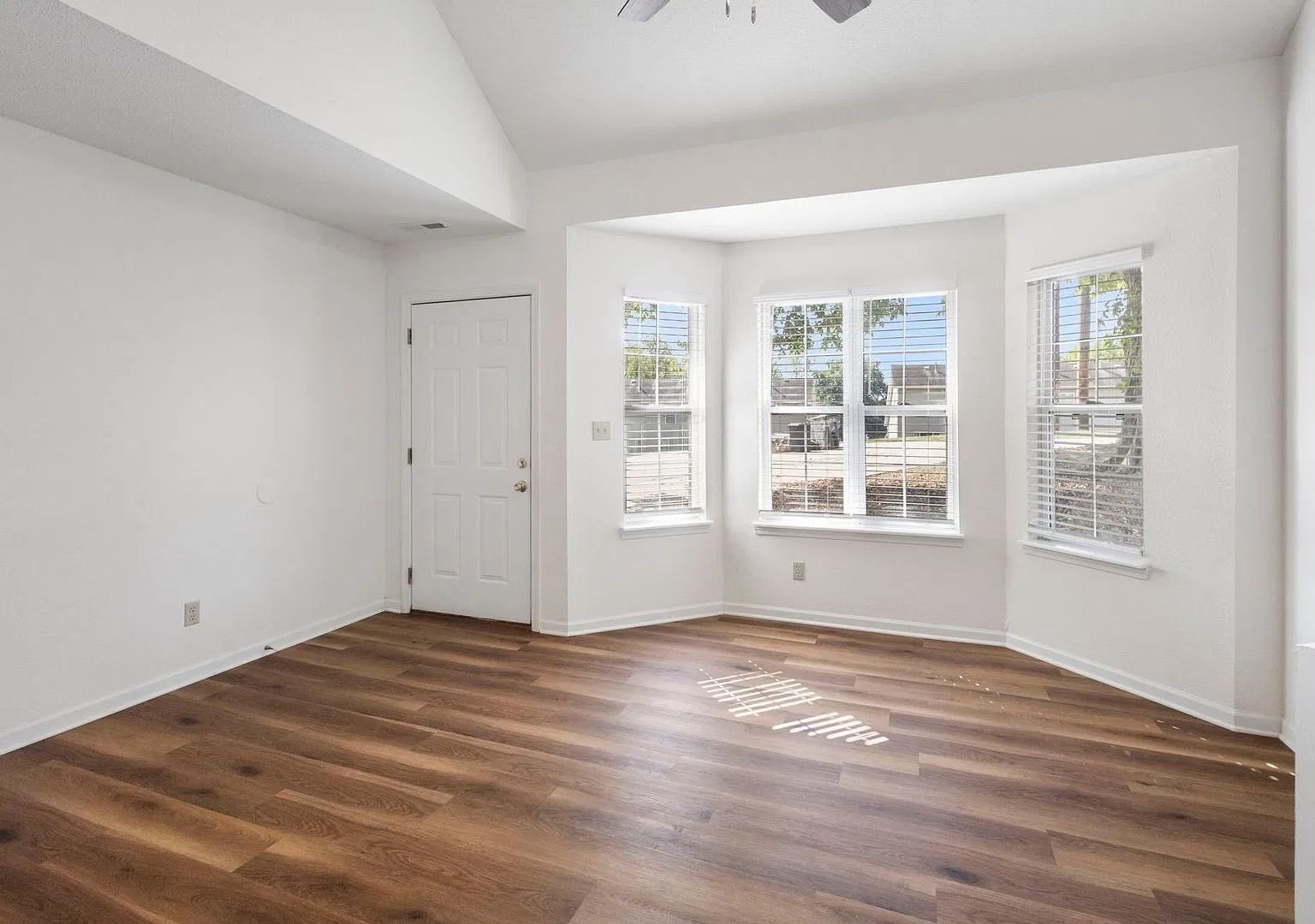 4913-4915 W. Millbrook Dr. — Photo 2
