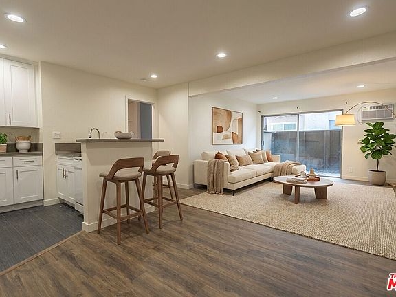 2nd image of 28947 Thousand Oaks Blvd Unit 112