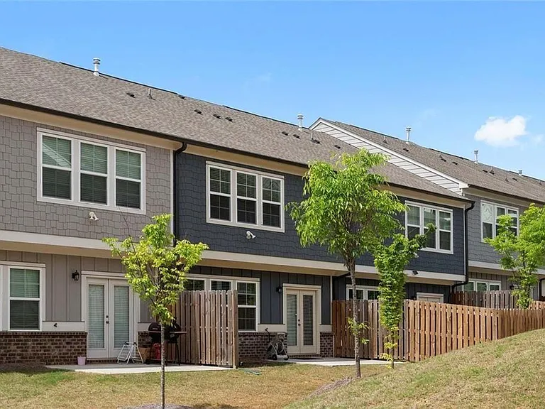 1923 Frisco Way — Photo 41
