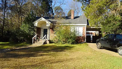 1103 Military Rd Photo 1