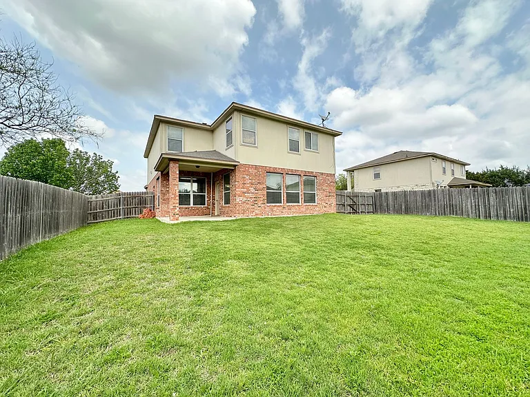 1806 Lobrecht Ct — Photo 39