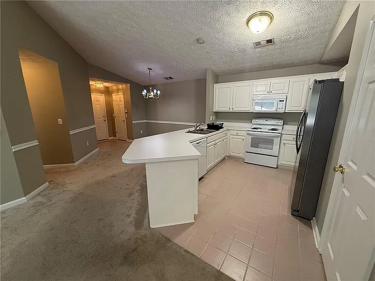 1001 Holly Dr #207 — Photo 7