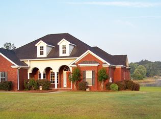 1811 Nottingham Rd, Statesboro, GA 30461