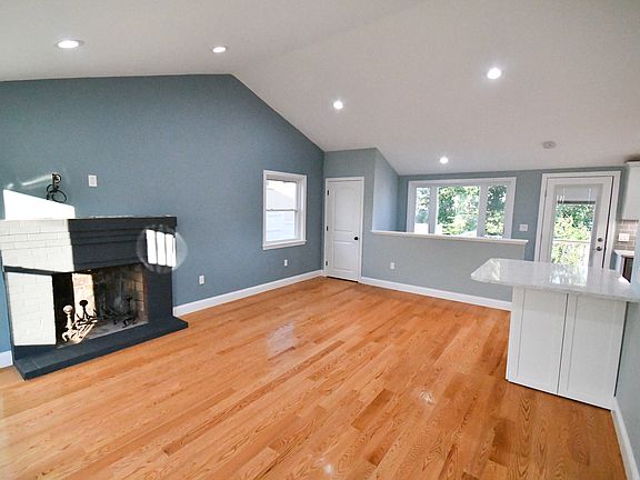 Living room (front to back)