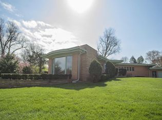 1460 S Clay Ave, Springfield, MO 65807