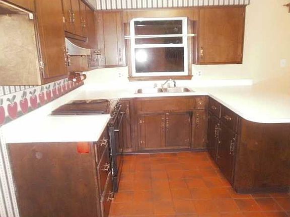 2nd image of 11256 N County Road 200 W