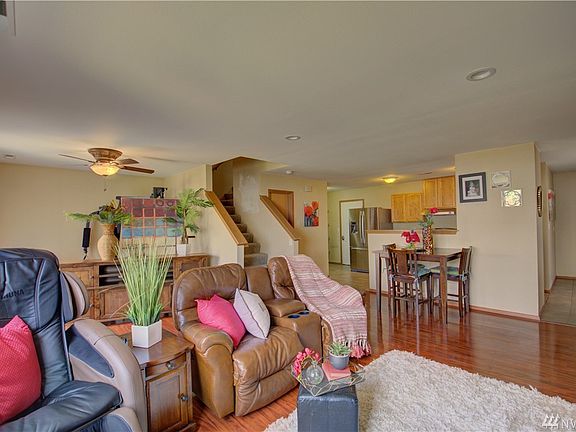 4th image of 4854 41st Ln SE