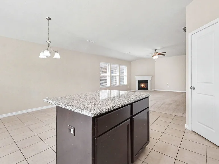 1412 Villa Paloma Blvd — Photo 13