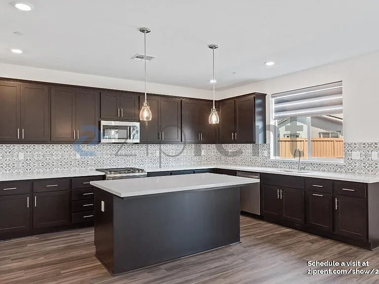 994 Pipit St — Photo 10