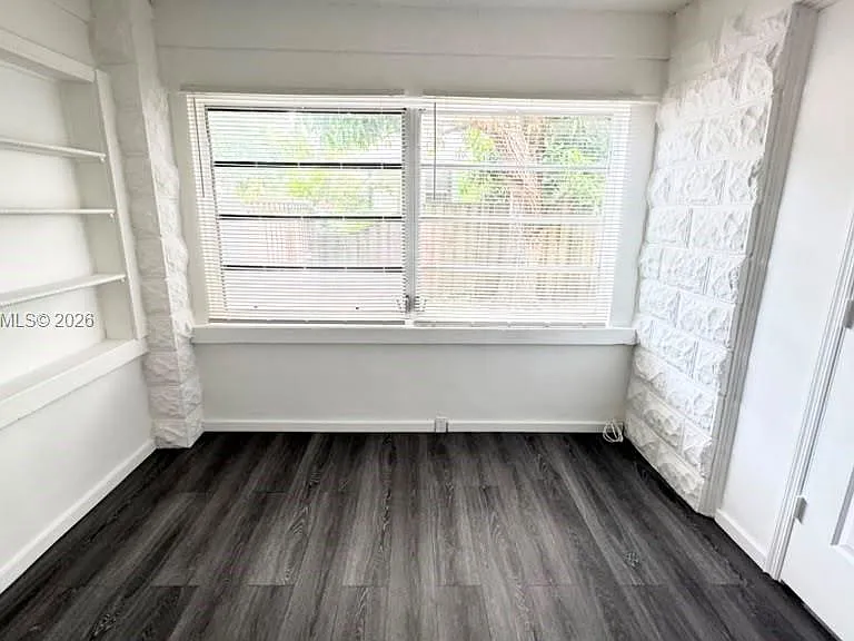 605 S J St #2 — Photo 11