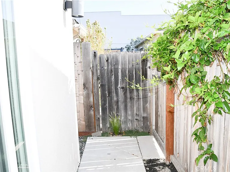 132 S Lime St — Photo 28