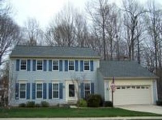 11813 Parliament Dr, Woodbridge, VA 22192