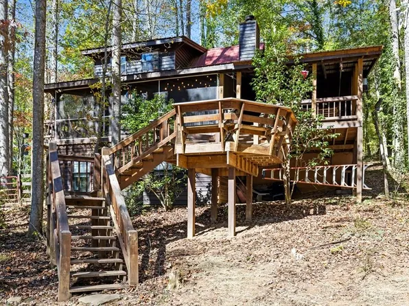 38 Trillium Rd, Suches, GA 30572
