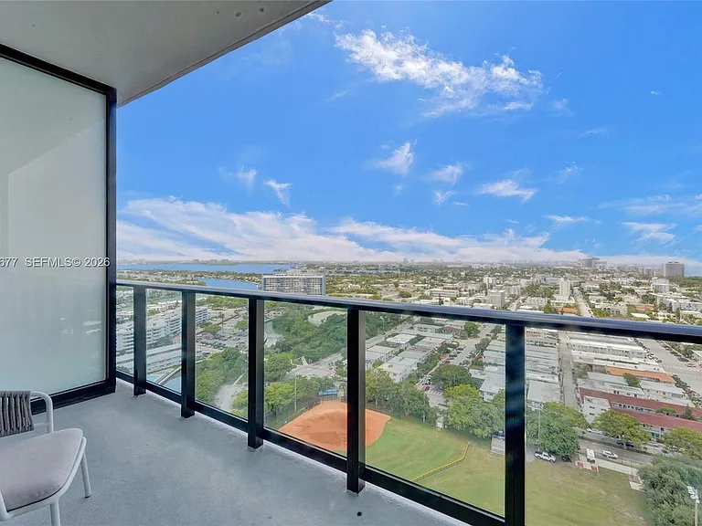 580 72nd St #Penthouse 13 — Photo 14