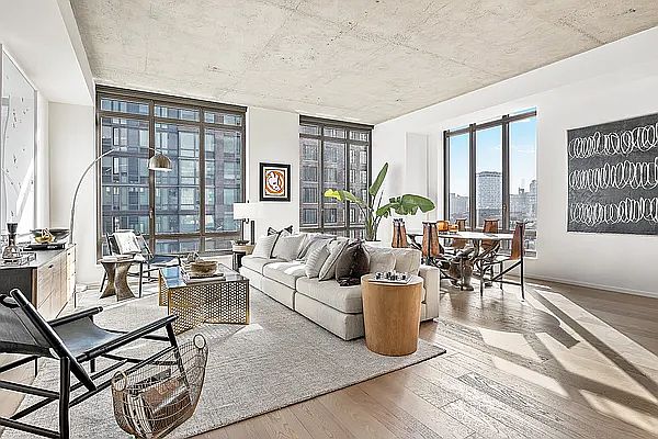 1st image of 196 Orchard St APT 10A