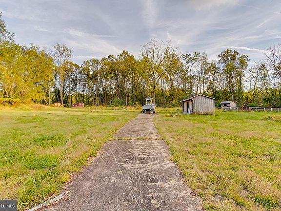 2nd image of 3243 Dublin Rd