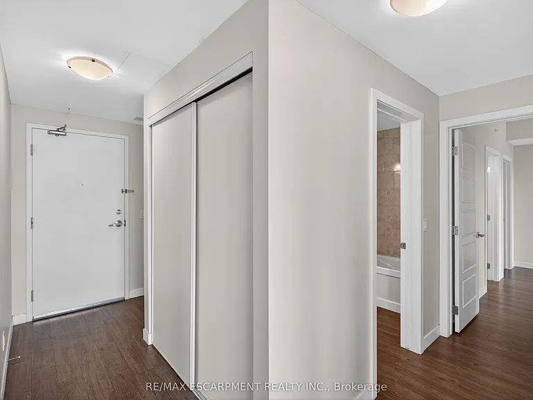 175 Commonwealth St #202 — Photo 21