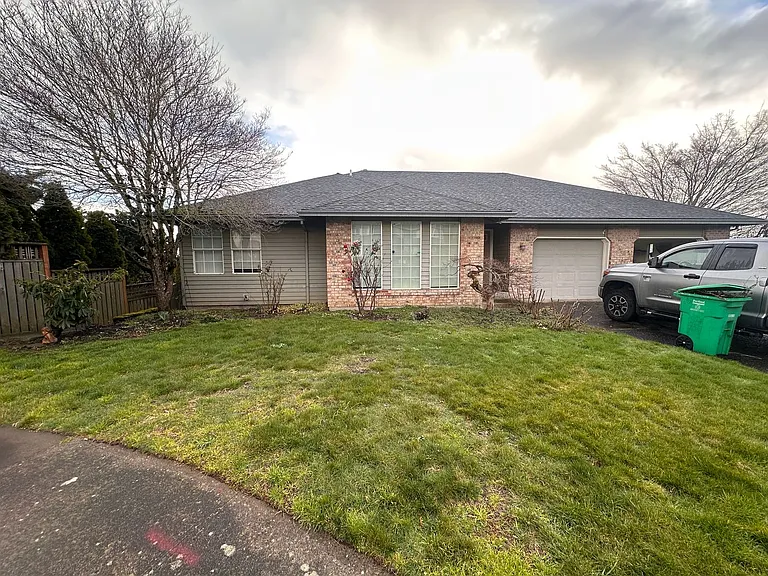 14441 NE Morris Ct — Photo 2