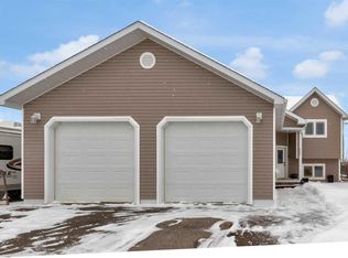 924 Heritage Dr, Acme, AB T0M0A0