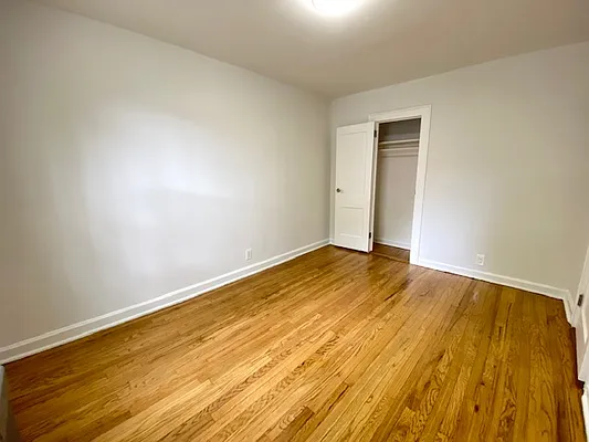 Rented by Douglas Elliman | media 23