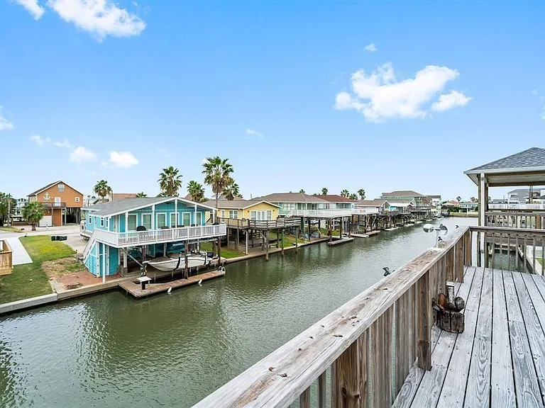 22122 Cantina Dr — Photo 4