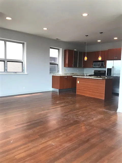 2 bed, 1150 sqft, $3,300 — Photo 3