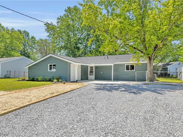 1484 Cherrywood Rd, Kent, OH 44240